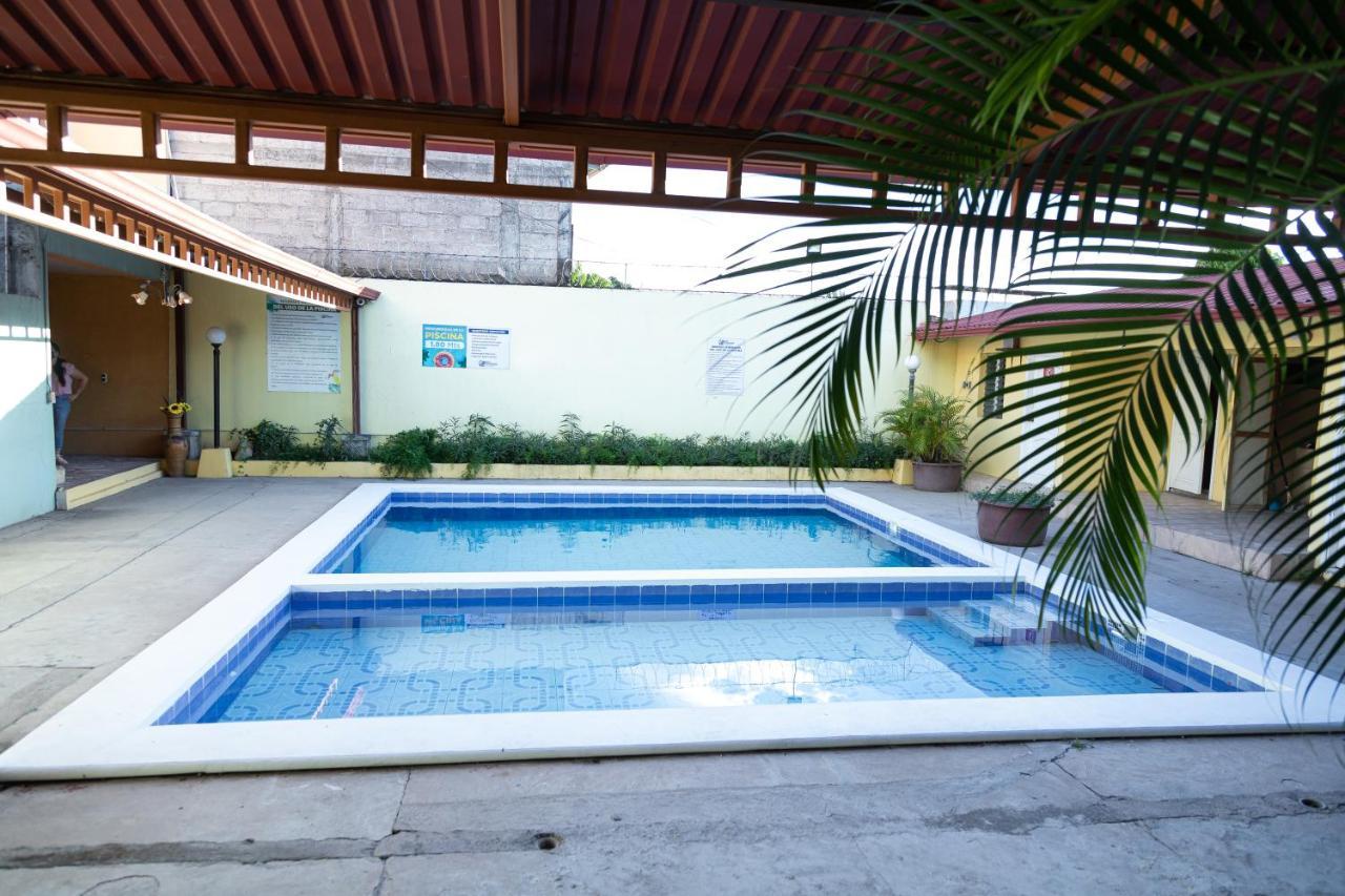 Hotel Internacional Palmerola Comayagua Exterior photo